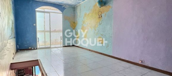 1 bedroom Duplex in Marseille, France No. 334838 4
