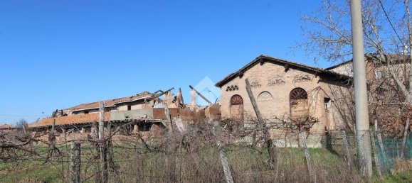 6 rooms House in Modena, Italy No. 286320 15