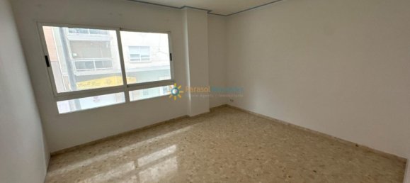 Gewerbliche Immobilie in Valencia, Spain 80m², Nr. 248610 3