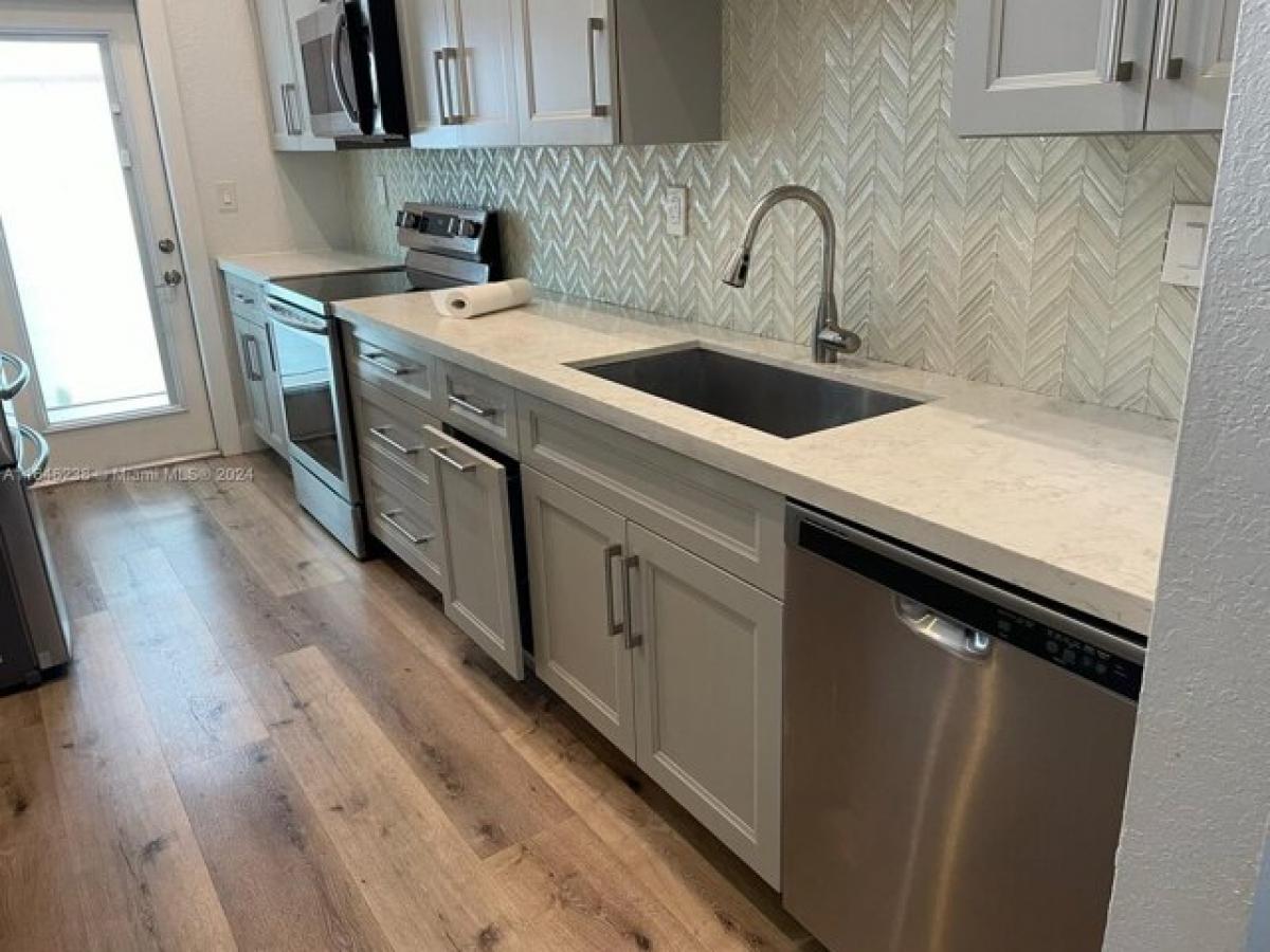 3 bedrooms House in Miami, USA No. 329099