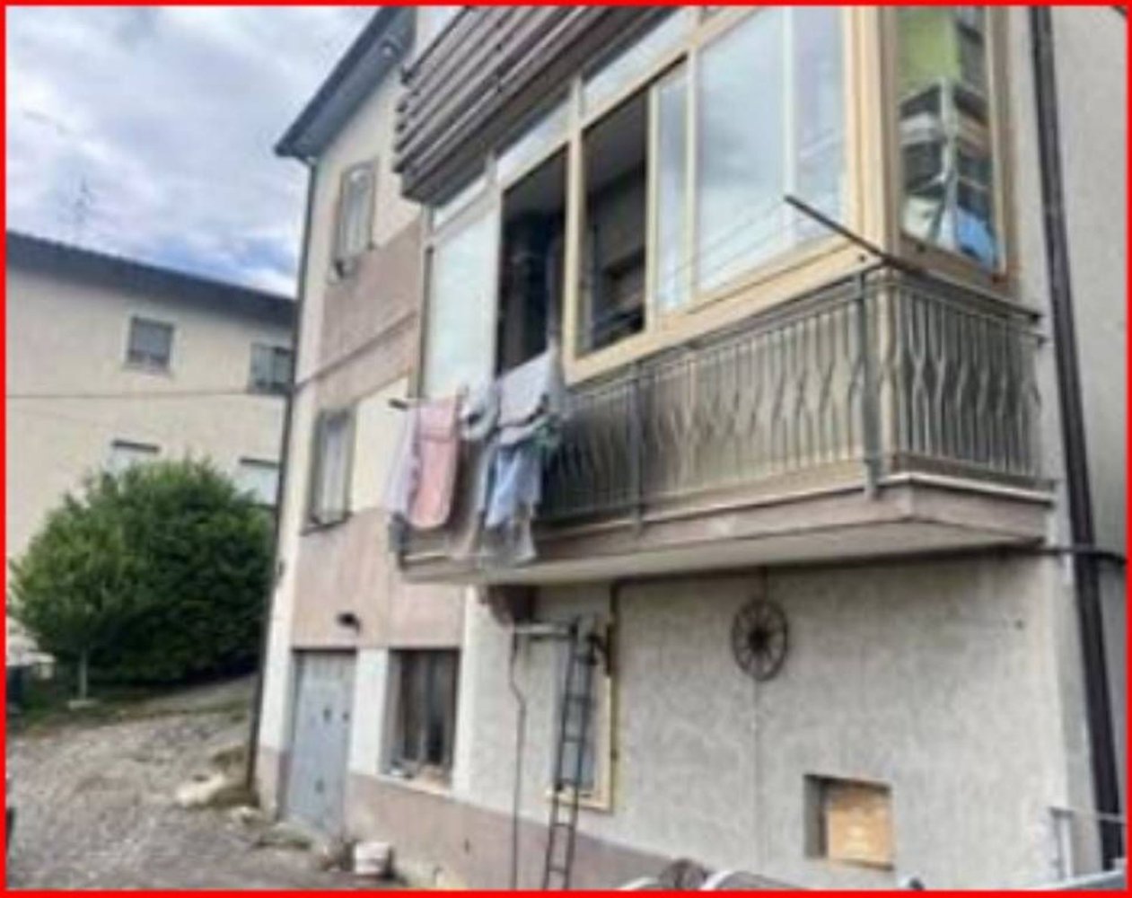 4-salle Appartement à Cagli, Italy No. 99961