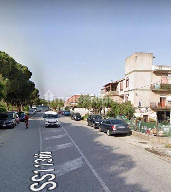 3 bedrooms Land in Messina, Italy No. 37982