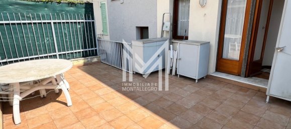 Apartamento de 2 dormitorios en Rapallo, Italy No. 342224 7