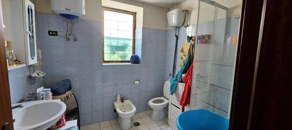 2 rooms Apartment in Rome, Italy No. 196449 10