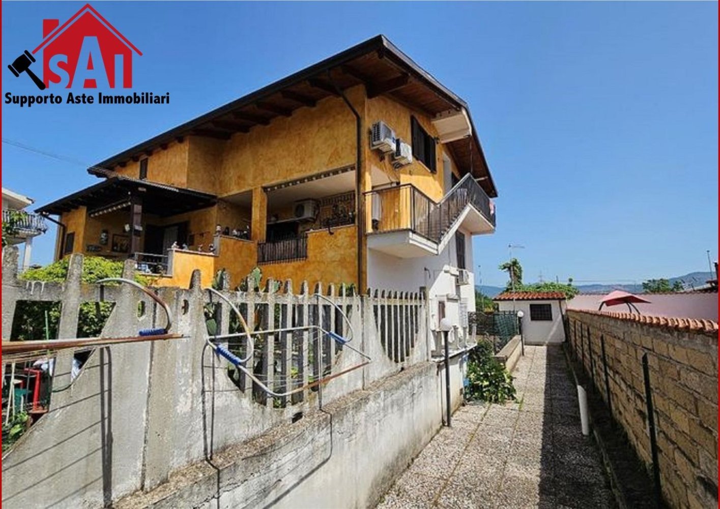 2 rooms Apartment in Rome, Italy No. 196449