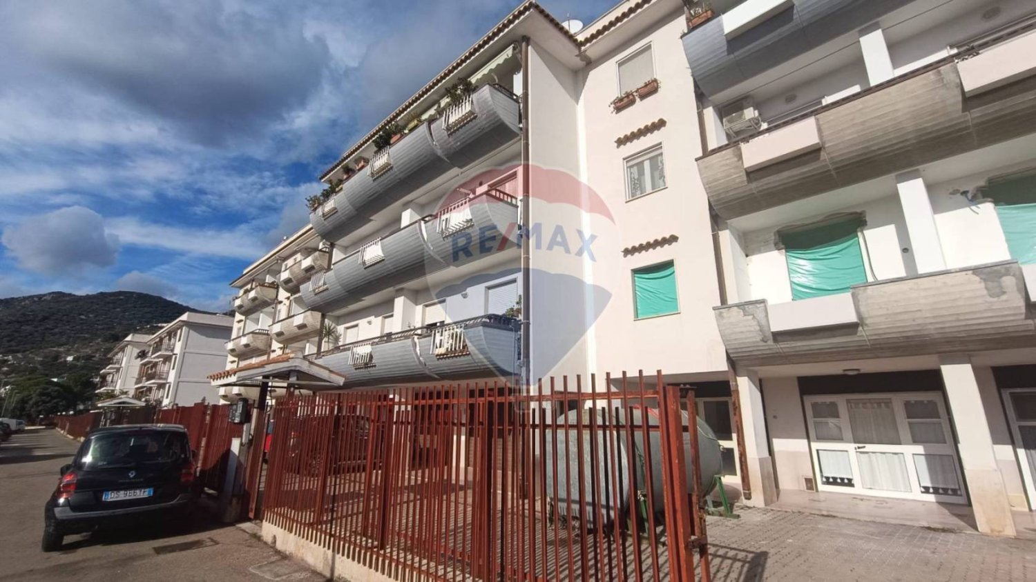  مرآب في Mattinata, Italy 53متر مربع رقم 314817