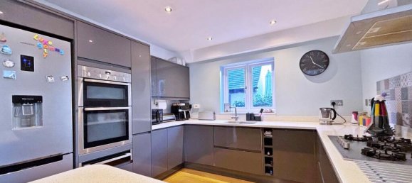 5 Schlafzimmer Haus in Park Langley, United Kingdom, Nr. 1114 21