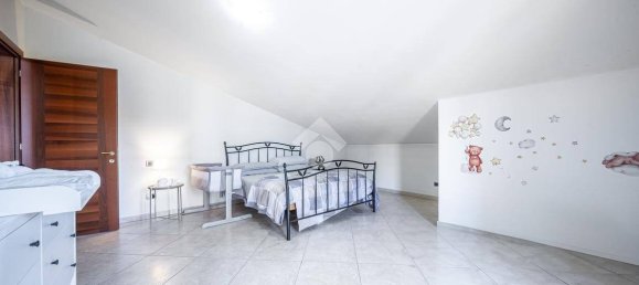 5 Schlafzimmer Villa in Fabbrico, Italy, Nr. 70572 37