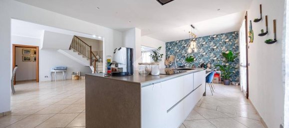 5 Schlafzimmer Villa in Fabbrico, Italy, Nr. 70572 12