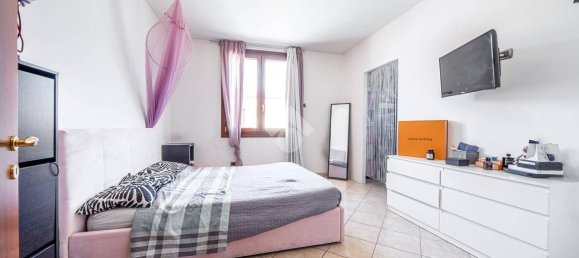 5 Schlafzimmer Villa in Fabbrico, Italy, Nr. 70572 28