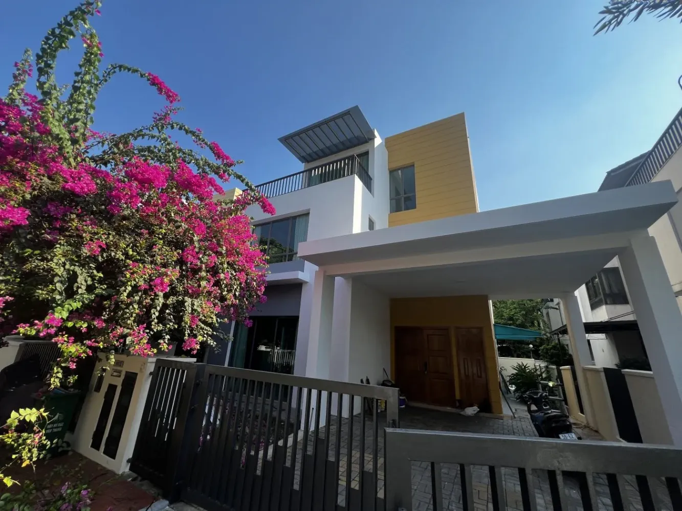 5 bedrooms House for rent in Thu Duc, Ho Chi Minh, Vietnam № 74711