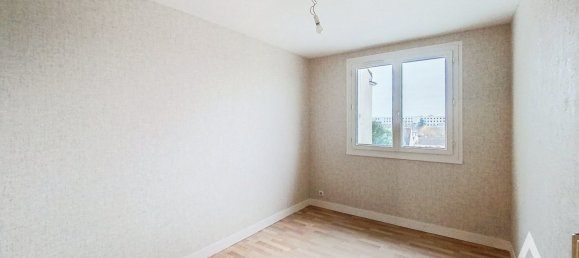 Apartamento de 2 dormitorios en Gien, France No. 45733 6