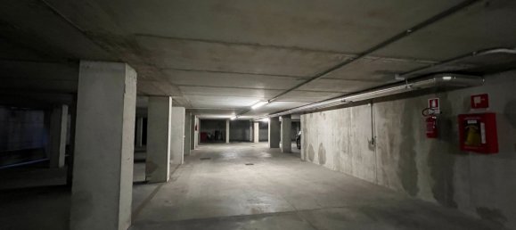 Garaje en Darfo Boario Terme, Italy 18 m² No. 85688 5