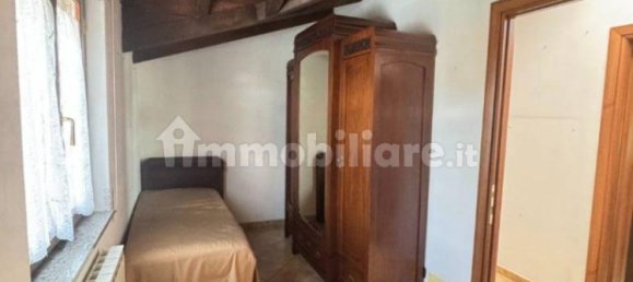 3 Schlafzimmer Wohnung in Gavirate, Italy, Nr. 265514 25