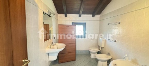 3 Schlafzimmer Wohnung in Gavirate, Italy, Nr. 265514 31
