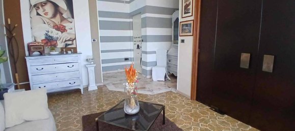 2 غرف نوم شقة في Vercelli, Italy رقم 343198 7