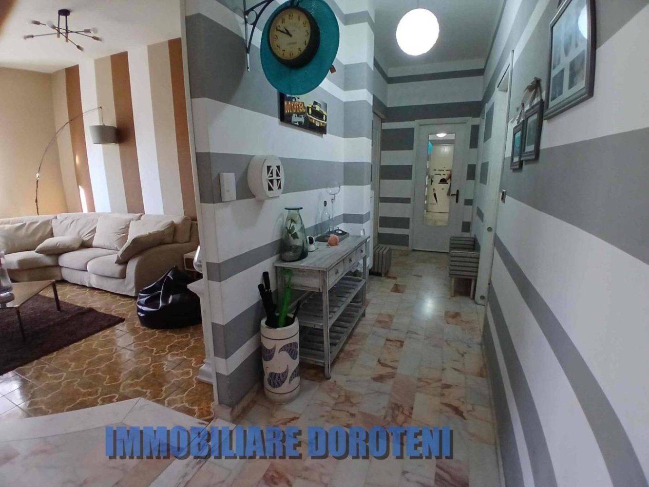 2 غرف نوم شقة في Vercelli, Italy رقم 343198