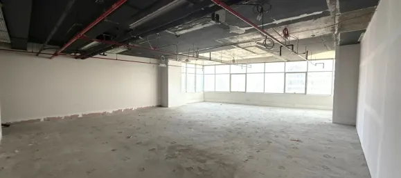 118 m² oficina en alquiler en Jumeirah Lake Towers, Dubai, UAE № 108523 2
