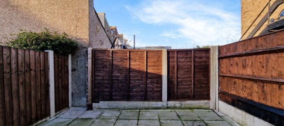 2 bedrooms House in London, United Kingdom No. 4629 9