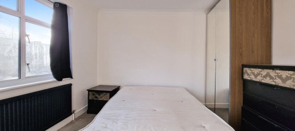 2 bedrooms House in London, United Kingdom No. 4629 8