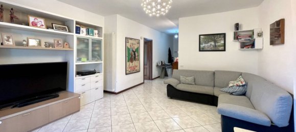 2 chambres Appartement à Scanzorosciate, Italy No. 331245 2
