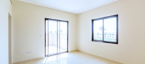 4 bedrooms Villa in Reem, UAE No. 528 17