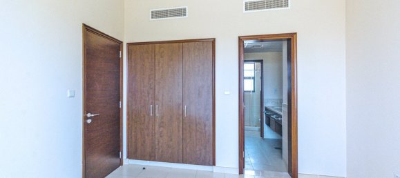 4 bedrooms Villa in Reem, UAE No. 528 13