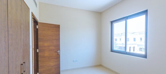 4 bedrooms Villa in Reem, UAE No. 528 10