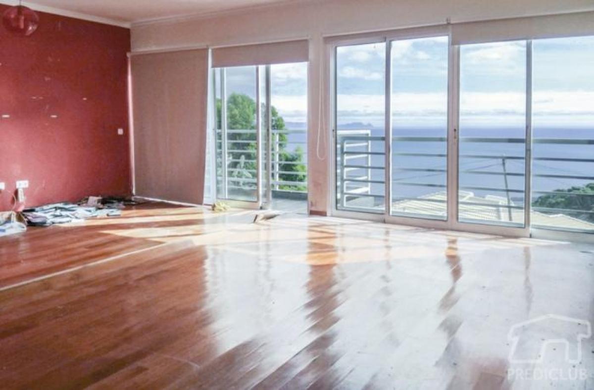 3 bedrooms House in Machico, Portugal No. 209