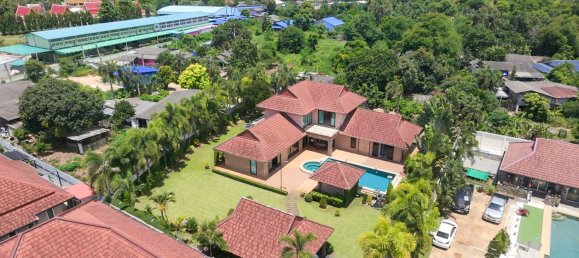 3 chambres Maison à Bang Lamung, Thailand No. 60014 5