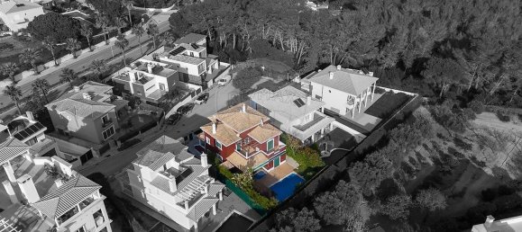 Дом с 4 спальнями в Алвор, Португалия № 189091 2