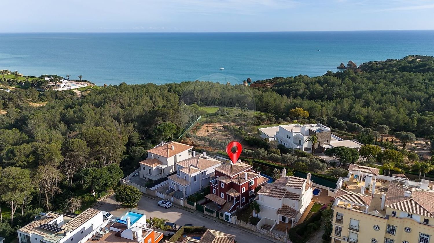 Дом с 4 спальнями в Алвор, Португалия № 189091