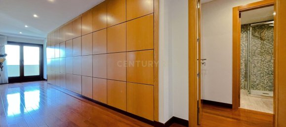 Квартира с 4 спальнями в Одивелаш, Португалия № 135787 49