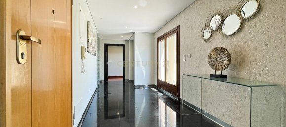 Квартира с 4 спальнями в Одивелаш, Португалия № 135787 37