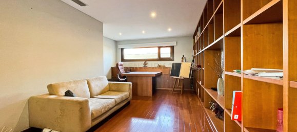 Квартира с 4 спальнями в Одивелаш, Португалия № 135787 9