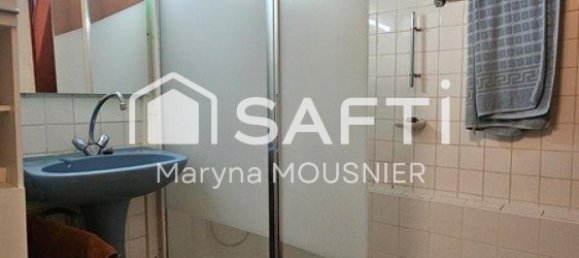 3 Schlafzimmer Haus in La Chapelotte, France, Nr. 211442 7