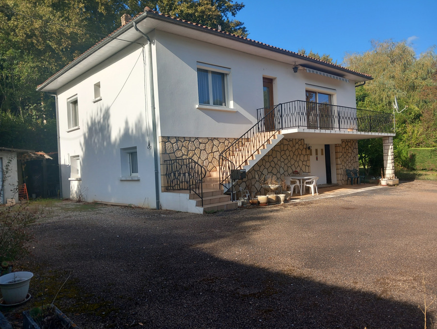 4 bedrooms Villa in Fumel, France No. 321825