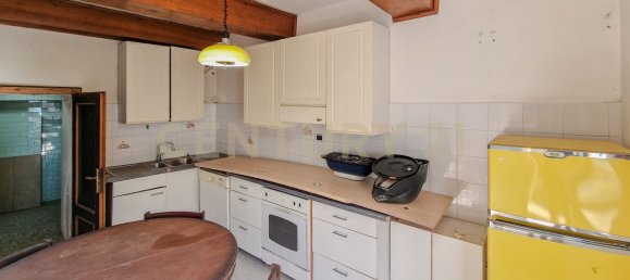 6 Schlafzimmer Wohnung in Roccastrada, Italy, Nr. 316853 3