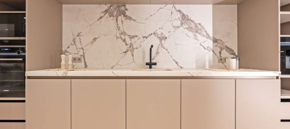 5 bedrooms Apartment in Marbella, Spain No. 141777 19