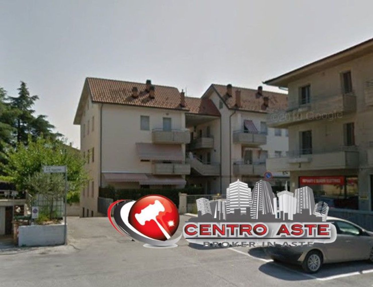 6 rooms Apartment in Fossombrone, Italy No. 96155
