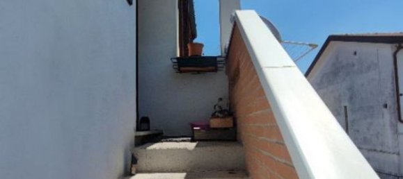 3 bedrooms Apartment in Mira, Italy No. 379540 3