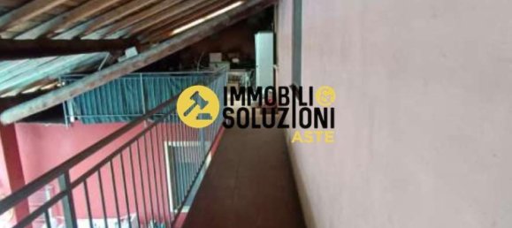 3 rooms Apartment in Pontevico, Italy No. 7094 8