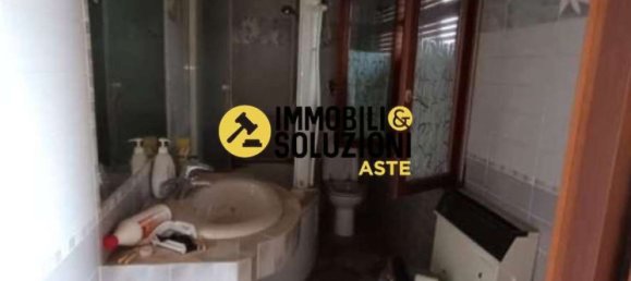 3 rooms Apartment in Pontevico, Italy No. 7094 14