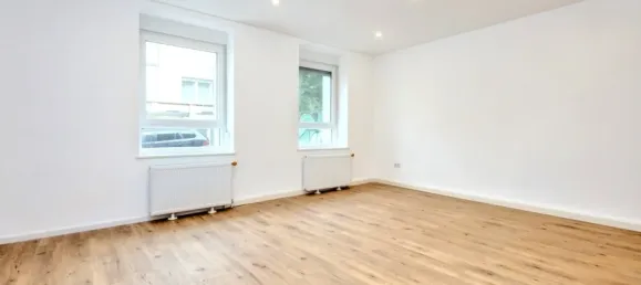 Edificio de 27 habitaciónes en Leverkusen, Germany No. 26619 3