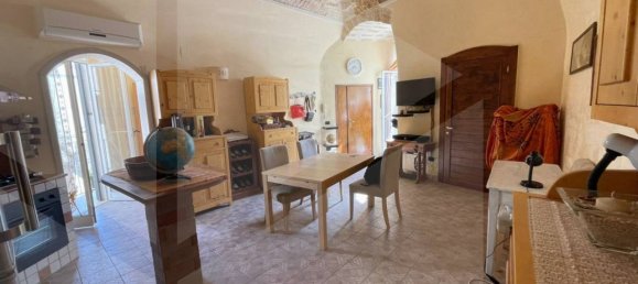 Casa de 2 divisões em Corato, Italy N.º 27283 10