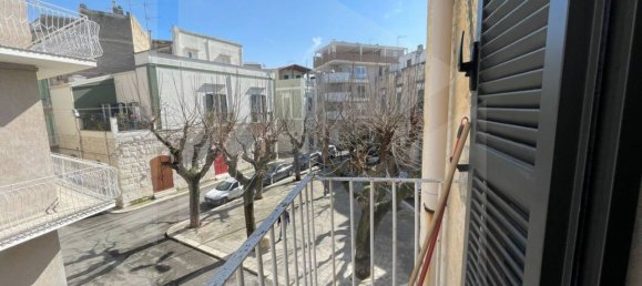 Casa de 2 divisões em Corato, Italy N.º 27283 6