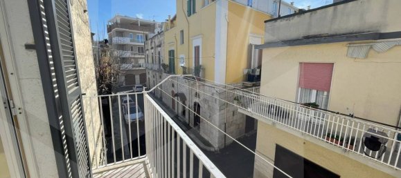 Casa de 2 divisões em Corato, Italy N.º 27283 2