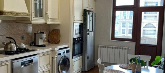 3 bedrooms Apartment in Sabail, Azerbaijan No. 1462 11