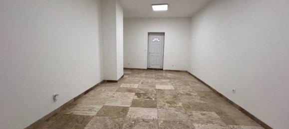 Villa de 3 dormitorios en Miramont-de-Guyenne, France No. 205353 3