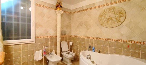 3 Schlafzimmer Villa in Pistoia, Italy, Nr. 219144 25